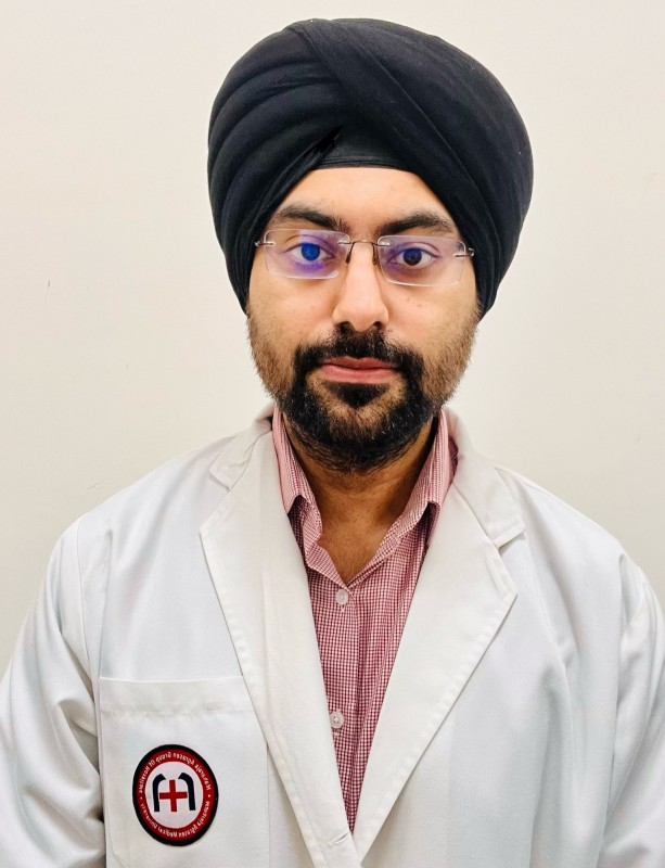 Dr. Samneet Saggu